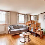 Charming Studio In The Heart Of Paris